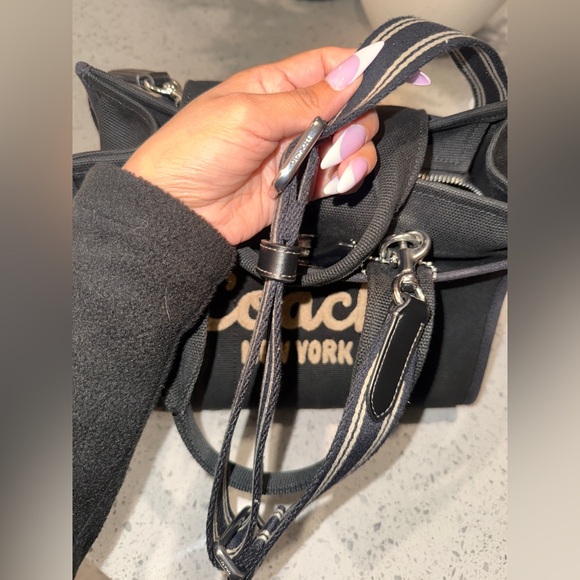 COACH Cargo Small Canvas Tote Bag 26 - Picture 3 of 12